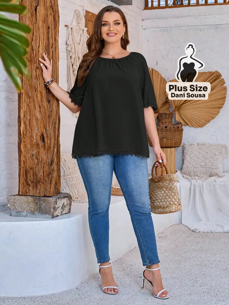 Blusa Com Barra Trabalhada Em Detalhe Plus Size Blusa Com Barra Trabalhada Em Detalhe Plus Size