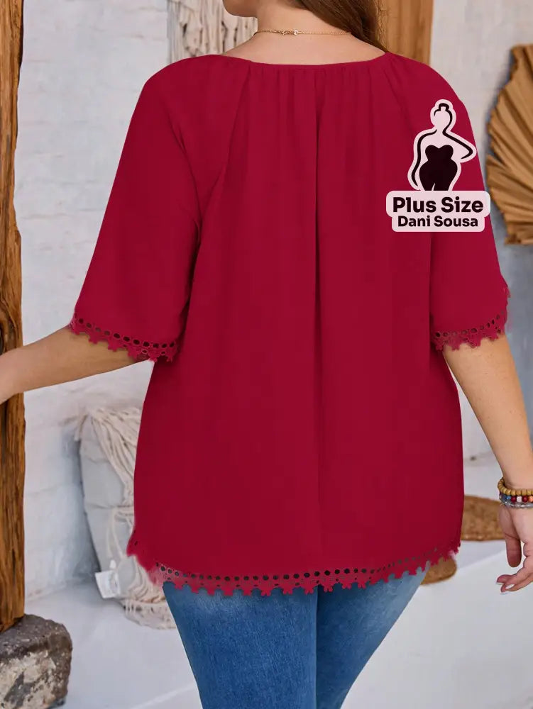 Blusa Com Barra Trabalhada Em Detalhe Plus Size Blusa Com Barra Trabalhada Em Detalhe Plus Size