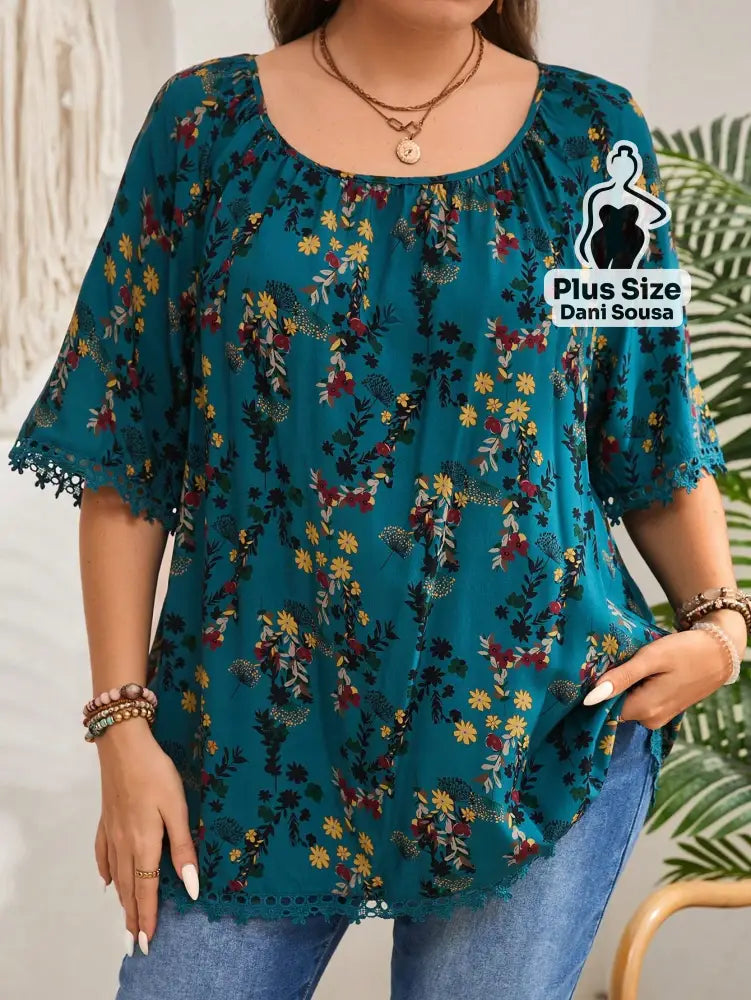 Blusa Com Barra Trabalhada Em Detalhe Plus Size Verde / G Blusa Com Barra Trabalhada Em Detalhe Plus Size