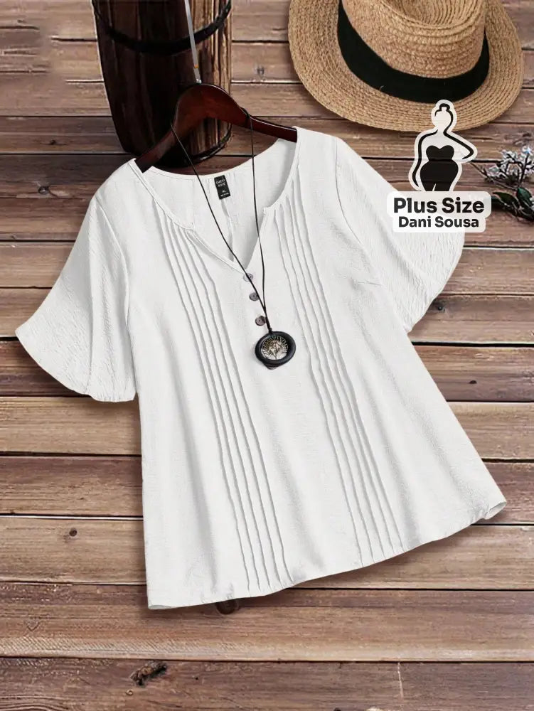 Blusa Com Botões Decorativos E Detalhes De Pregas Plus Size Branco / G Blusa Com Botões Decorativos E Detalhes De