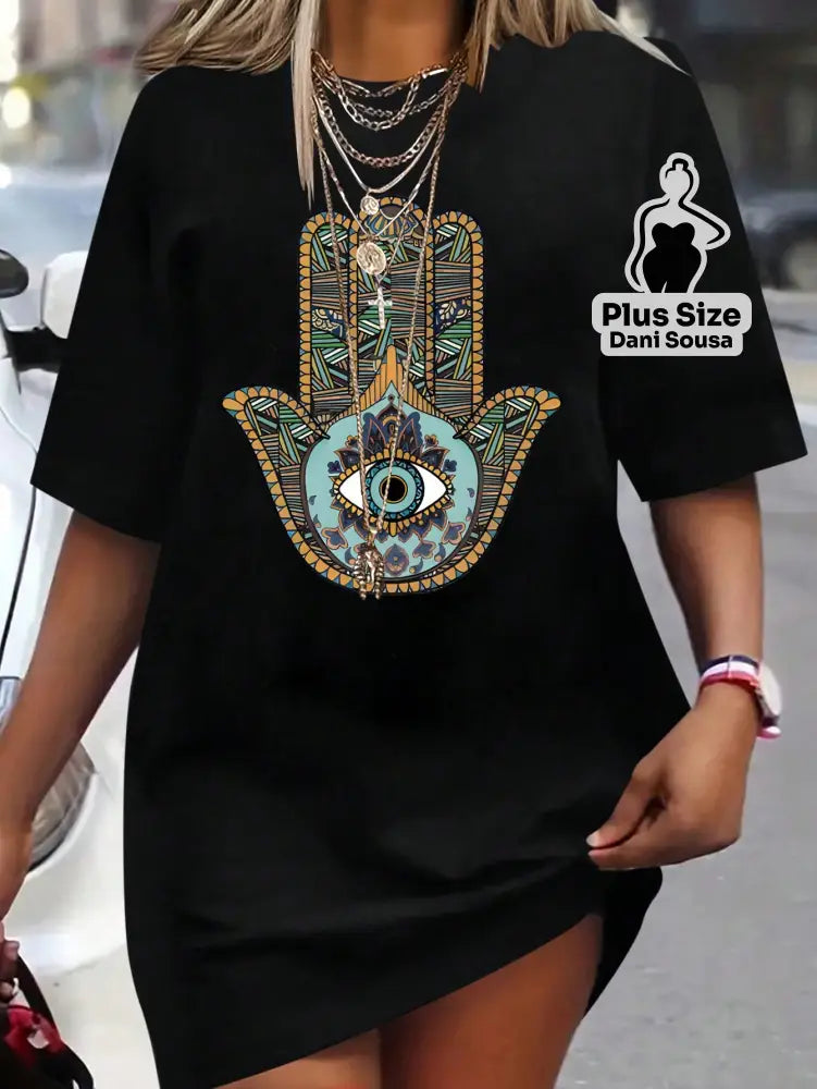 Blusa Com Estampa de Mão de Fátima Plus Size Blusa Com Estampa de Mão de Fátima Plus Size