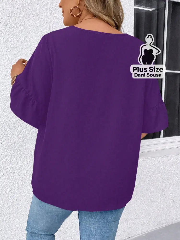 Blusa Com Manga 3/4 e Babado Plus size Blusa Com Manga 3/4 e Babado Plus size