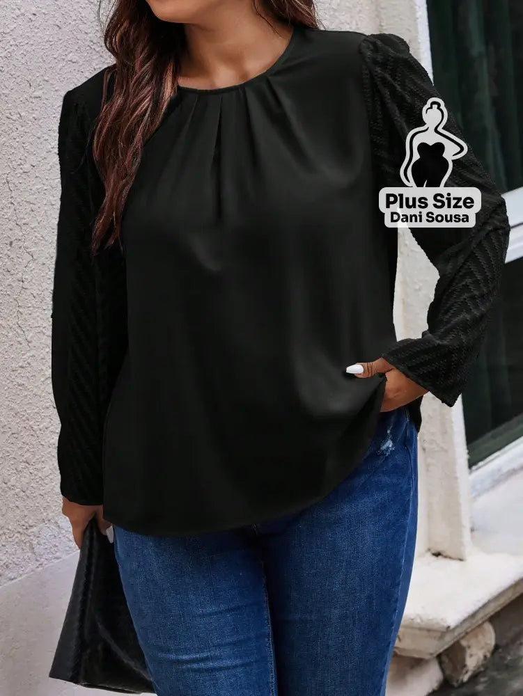 Blusa Com Pregas e Manga Texturizada Plus Size Blusa Com Pregas e Manga Texturizada Plus Size