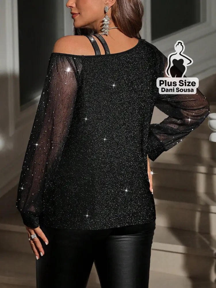 Blusa de Ombro Aberto Com Manga de Brilho Plus Size Blusa de Ombro Aberto Com Manga de Brilho Plus Size
