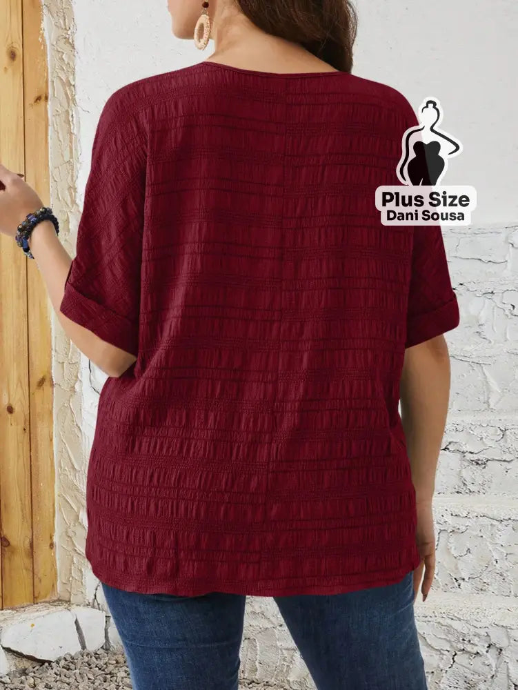 Blusa Elegante Com Botão Frontal Plus Size Blusa Elegante Com Botão Frontal Plus Size