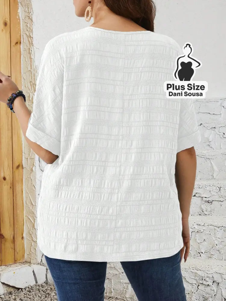 Blusa Elegante Com Botão Frontal Plus Size Blusa Elegante Com Botão Frontal Plus Size