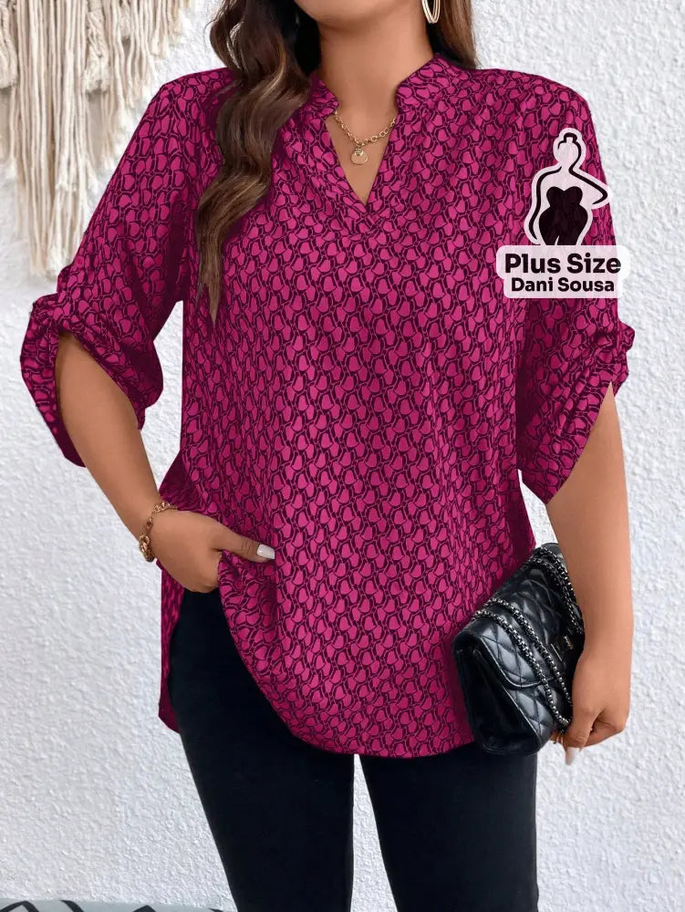 Blusa Estampada Com Manga 3/4 e Gola V Plus Size Rosa / G Blusa Estampada Com Manga 3/4 e Gola V Plus Size