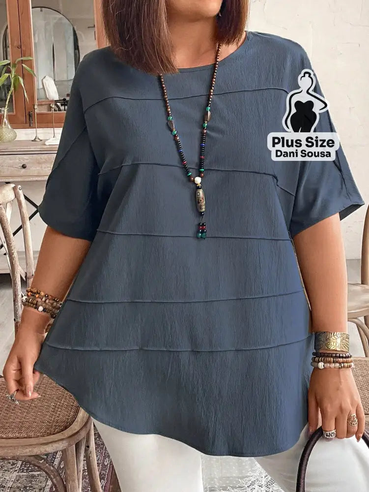 Blusa Estilo Casual Com Detalhe De Camadas Plus Size Blusa Estilo Casual Com Detalhe De Camadas Plus Size