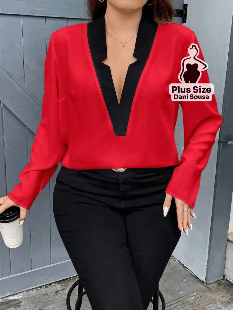 Blusa Social Com Detalhe Preto em Contraste Plus Size Blusa Social Com Detalhe Preto em Contraste Plus Size