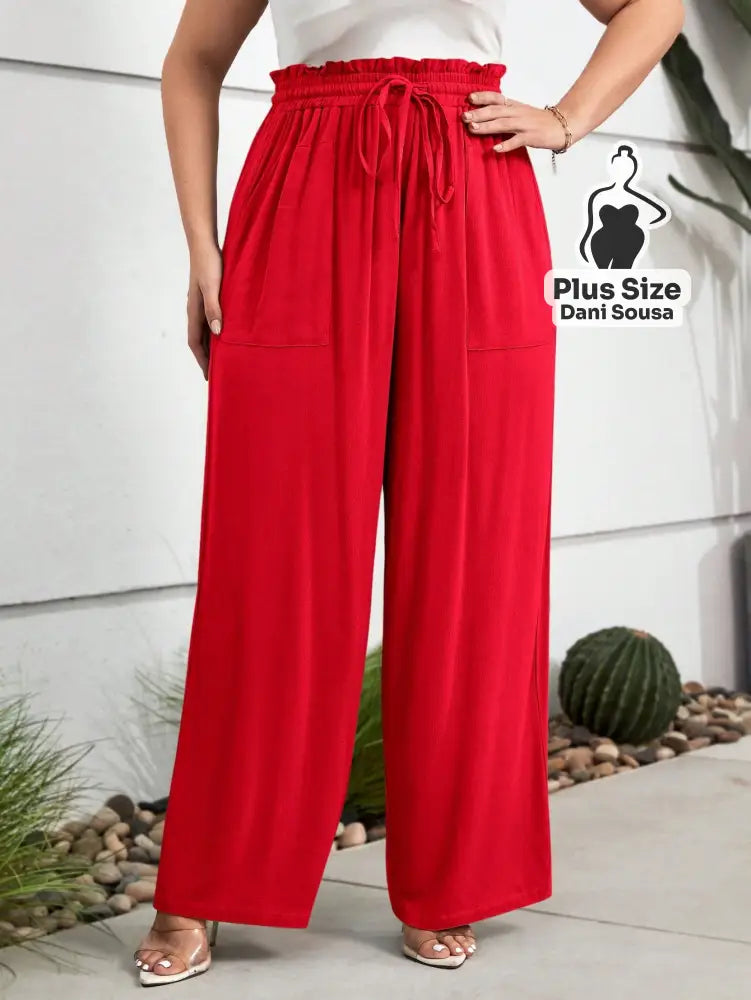 Calça Pantalona Com Bolsos Frontais e Cintura Ajustável Plus Size Calça Pantalona Com Bolsos Frontais e Cintura