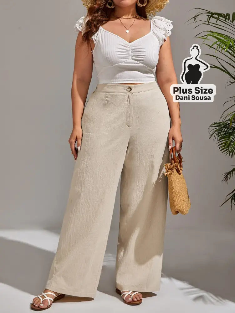 Calça Pantalona de Linho Com Fechamento Frontal Plus Size Calça Pantalona de Linho Com Fechamento Frontal Plus Size
