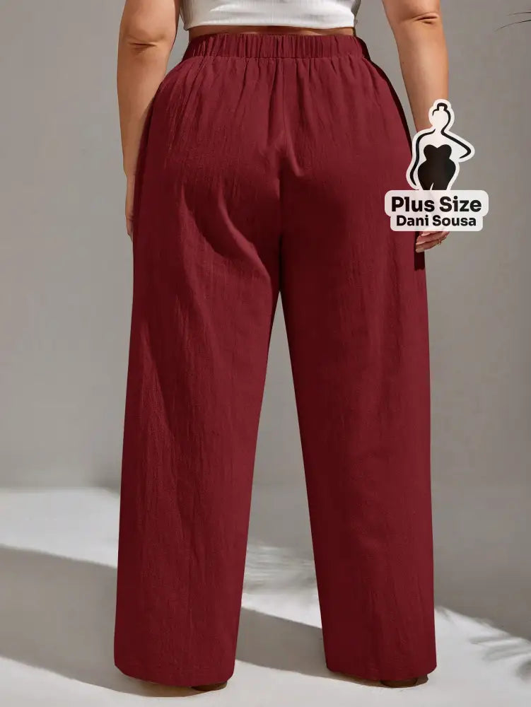 Calça Pantalona de Linho Com Fechamento Frontal Plus Size Calça Pantalona de Linho Com Fechamento Frontal Plus Size