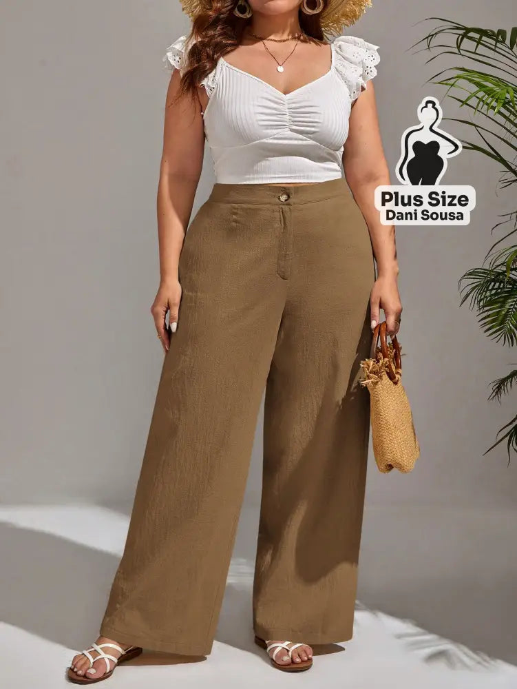 Calça Pantalona de Linho Com Fechamento Frontal Plus Size Calça Pantalona de Linho Com Fechamento Frontal Plus Size