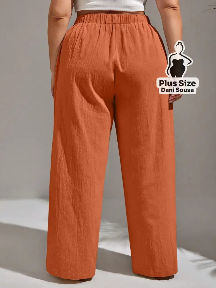 Calça Pantalona de Linho Com Fechamento Frontal Plus Size Calça Pantalona de Linho Com Fechamento Frontal Plus Size