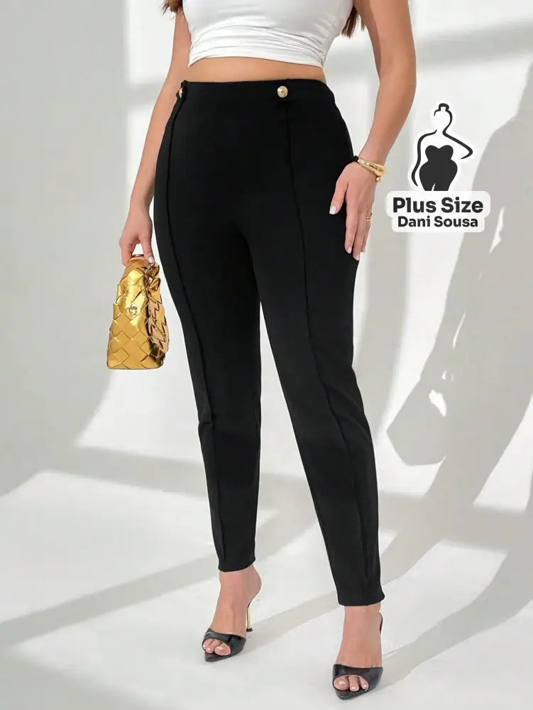 Calça Skinny Alfaiatada Elegante Plus Size Calça Skinny Alfaiatada Elegante Plus Size