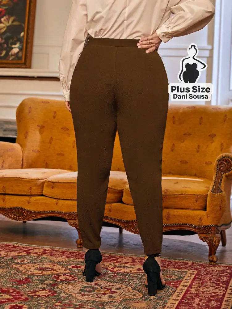 Calça Skinny Social De Cintura Alta Plus Size Calça Skinny Social De Cintura Alta Plus Size