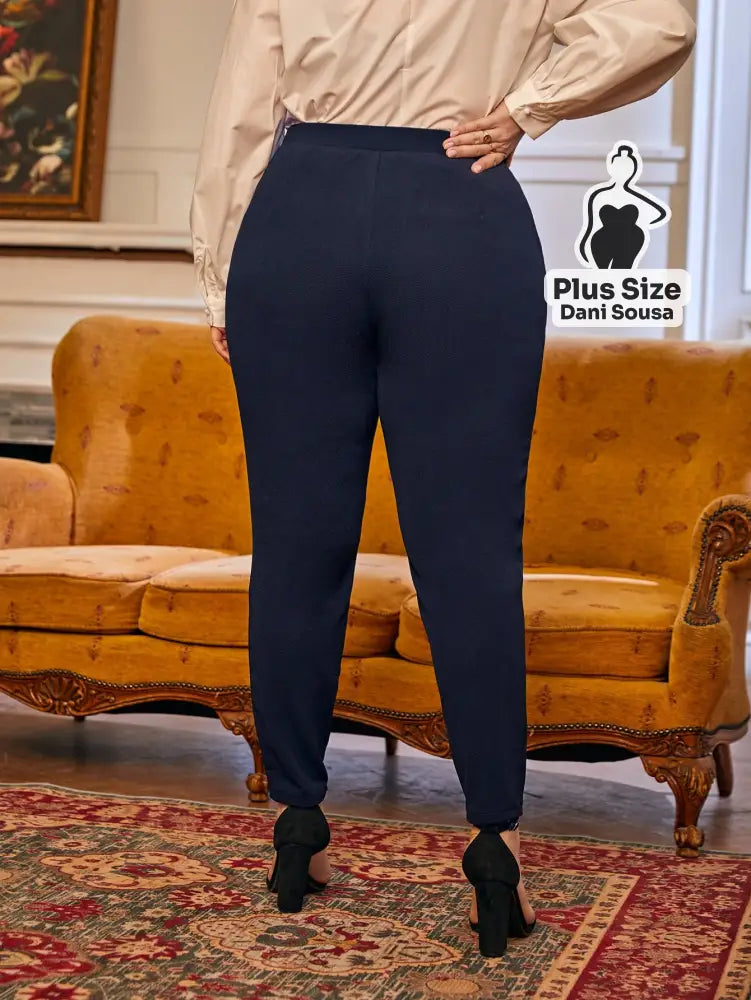 Calça Skinny Social De Cintura Alta Plus Size Calça Skinny Social De Cintura Alta Plus Size