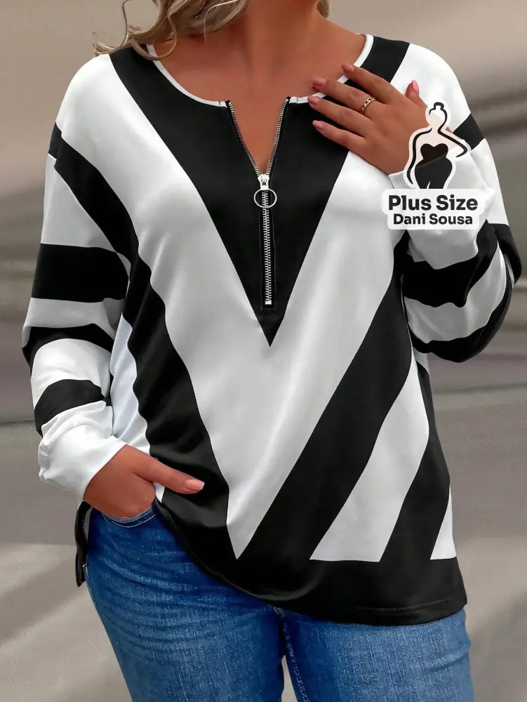 Camisa Casual Com Ziper Preto e Branca Plus Size Camisa Casual Com Ziper Preto e Branca Plus Size