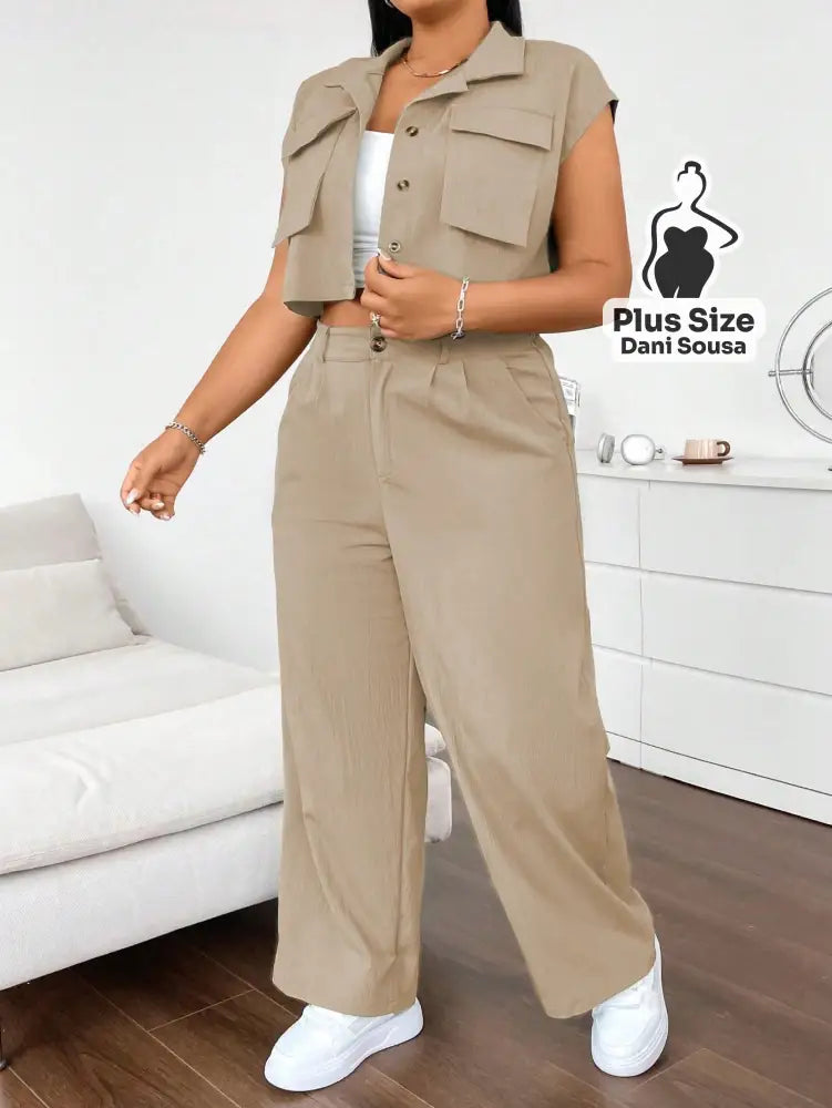 Conjunto Com Colete e Calça Pantalona Plus Size Conjunto Com Colete e Calça Pantalona Plus Size