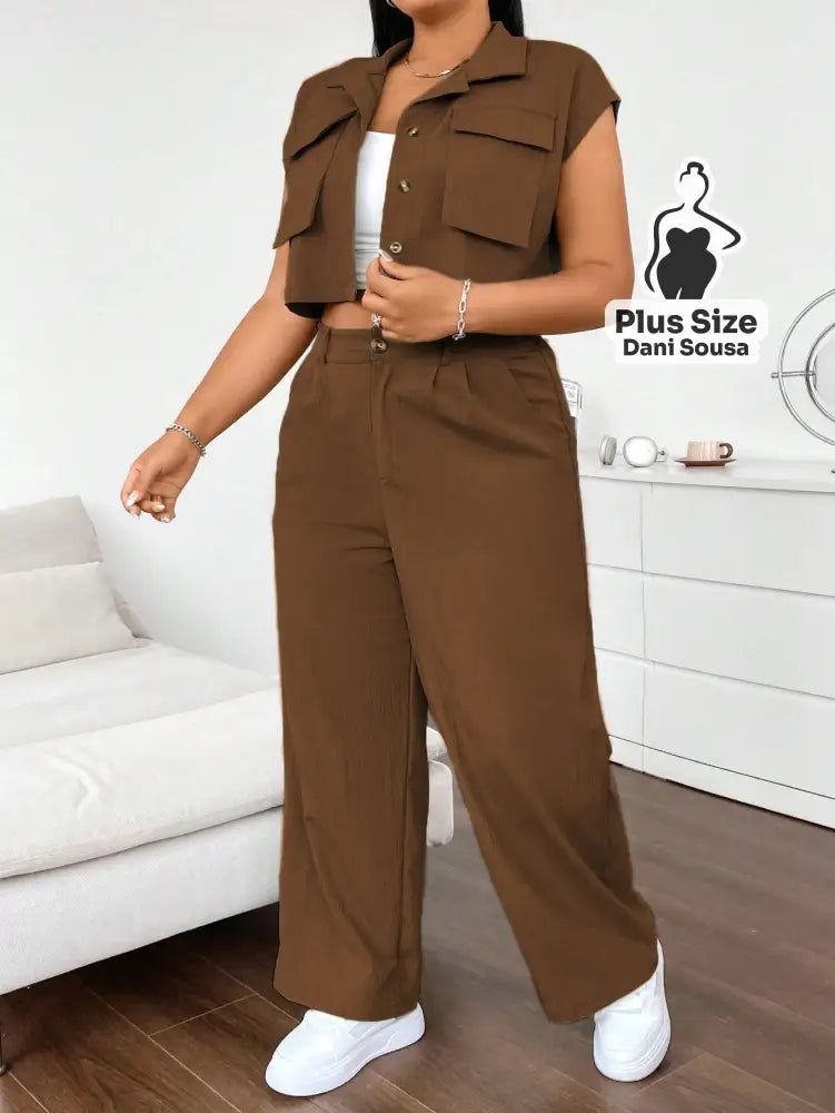 Conjunto Com Colete e Calça Pantalona Plus Size Conjunto Com Colete e Calça Pantalona Plus Size