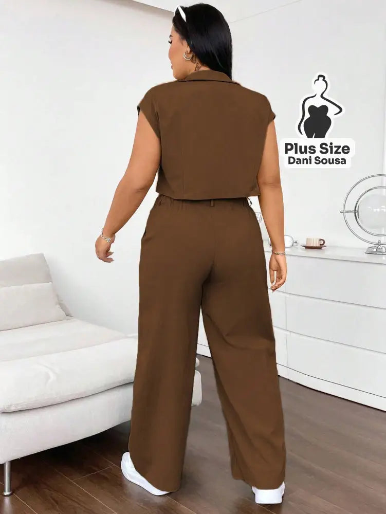Conjunto Com Colete e Calça Pantalona Plus Size Conjunto Com Colete e Calça Pantalona Plus Size