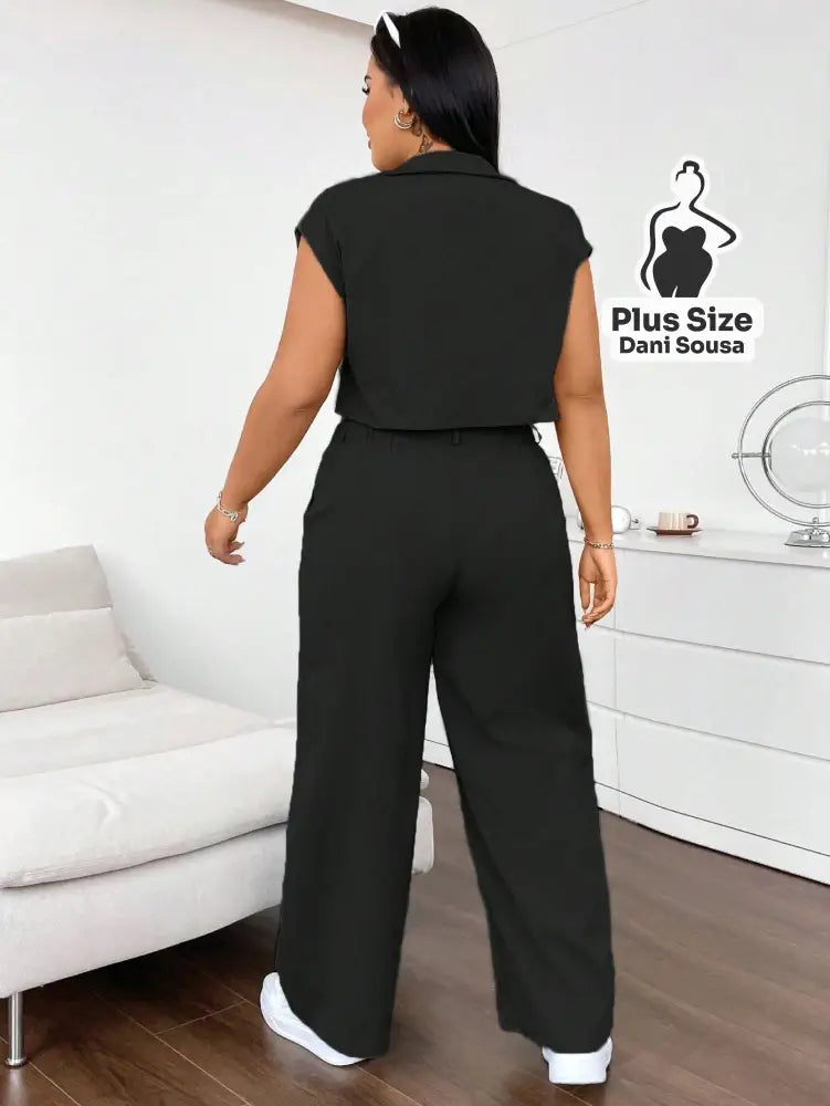 Conjunto Com Colete e Calça Pantalona Plus Size Conjunto Com Colete e Calça Pantalona Plus Size