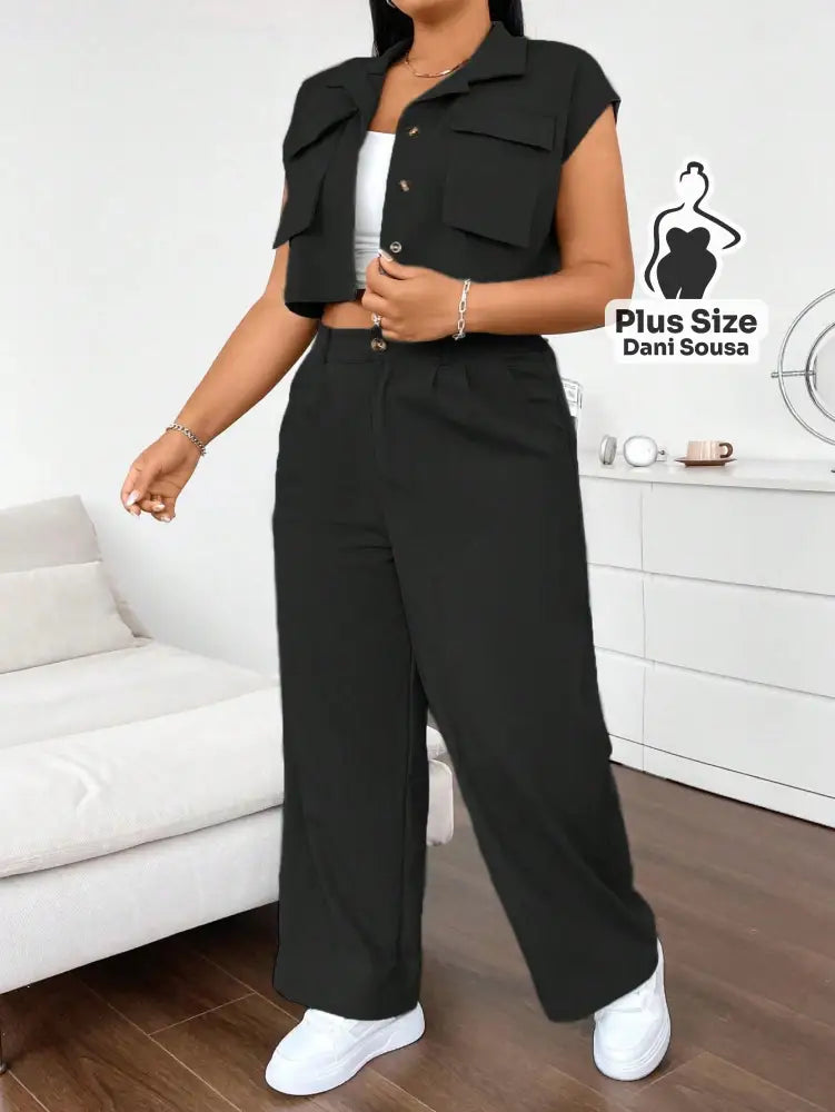 Conjunto Com Colete e Calça Pantalona Plus Size Conjunto Com Colete e Calça Pantalona Plus Size