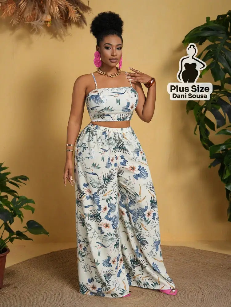 Conjunto Cropped e Calça Pantalona Estampado Plus Size Conjunto Cropped e Calça Pantalona Estampado Plus Size