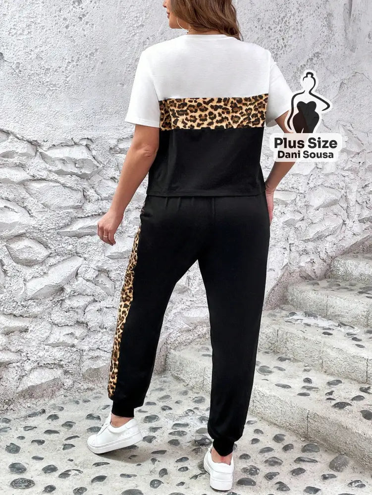 Conjunto Esportivo Com Detalhes Animal Print Plus Size Conjunto Esportivo Com Detalhes Animal Print Plus Size