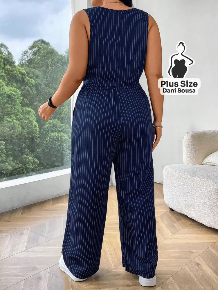 Conjunto Feminino Listrado com Colete e Calça Pantalona Plus Size Conjunto Feminino Listrado com Colete e Calça