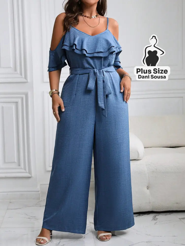 Macacão Com Babados E Cinto Plus Size Macacão Com Babados E Cinto Plus Size