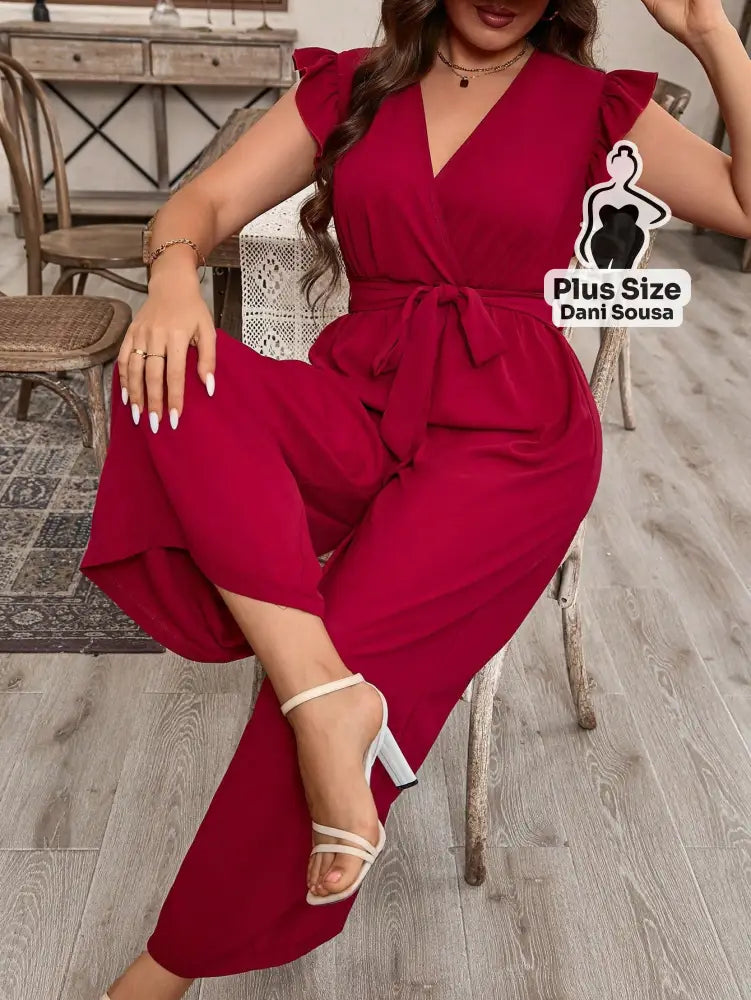 Macacão Com Babados E Cintura Ajustável Plus Size Vermelho / G Conjunto Cropped e Shorts Estampado com Detalhes de