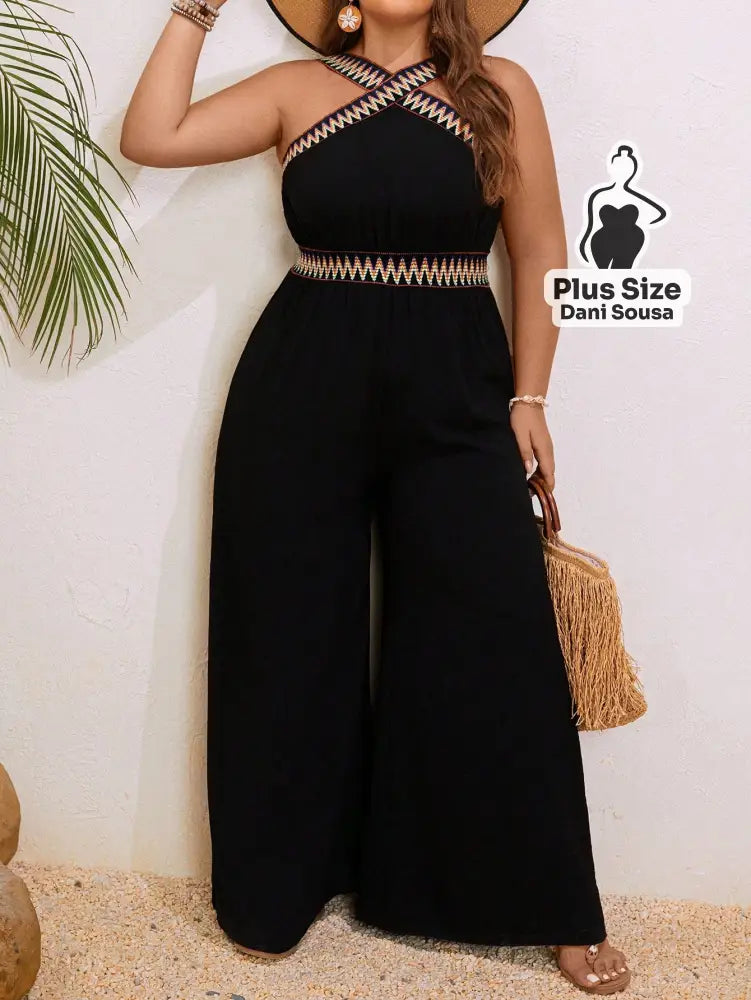Macacão Com Detalhes Trançados Plus Size Macacão Com Detalhes Trançados Plus Size