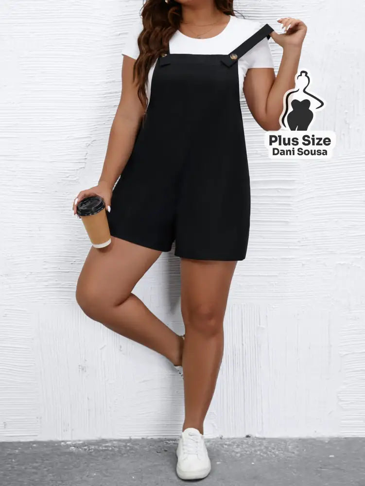 Macacão Jardineira Curto Estilo Casual Plus Size Macacão Jardineira Curto Estilo Casual Plus Size
