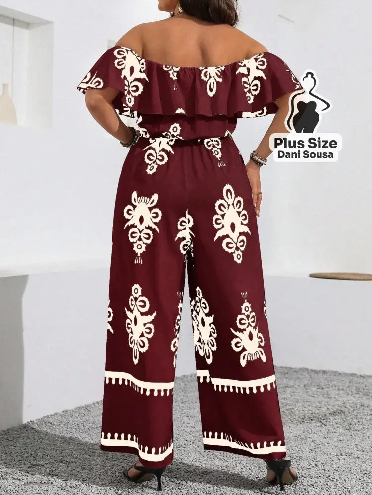 Macacão Ombro A Ombro Estampado Folhagem Plus Size Macacão Ombro A Ombro Estampado Folhagem Plus Size