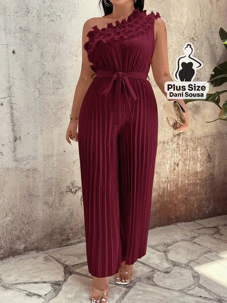 Macacão Plissado Com Babado E Um Ombro Só Plus Size Macacão Plissado Com Babado E Um Ombro Só Plus Size