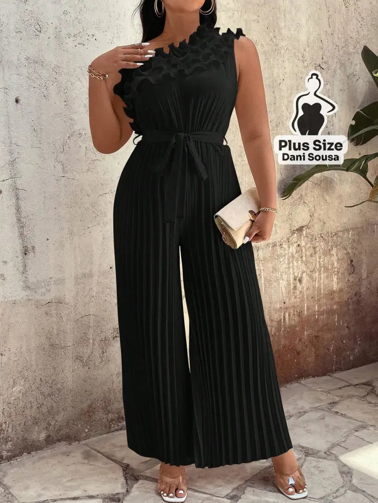 Macacão Plissado Com Babado E Um Ombro Só Plus Size Macacão Plissado Com Babado E Um Ombro Só Plus Size