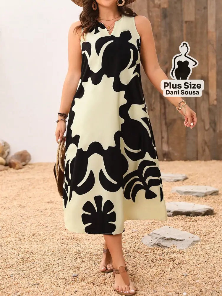 Vestido Longo Listrado com Decote V e Fenda Plus Size Vestido Longo Listrado com Decote V e Fenda Plus Size