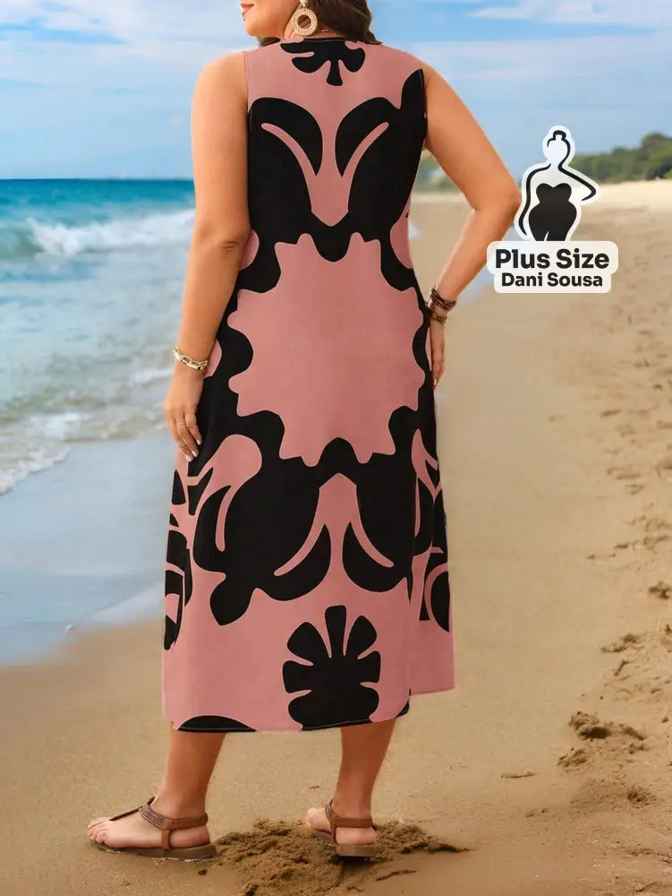 Vestido Longo Listrado com Decote V e Fenda Plus Size Vestido Longo Listrado com Decote V e Fenda Plus Size