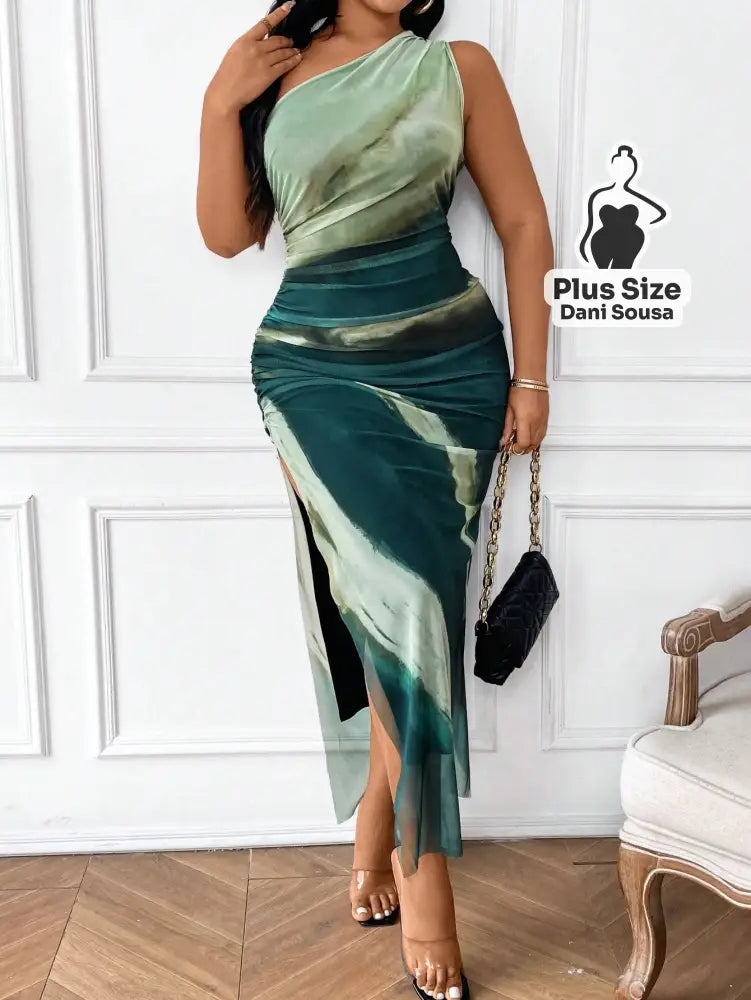 Vestido Midi de Um Ombro Só com Estampa Abstrata e Fenda Plus Size Verde / G Vestido Midi de Um Ombro Só com Estampa