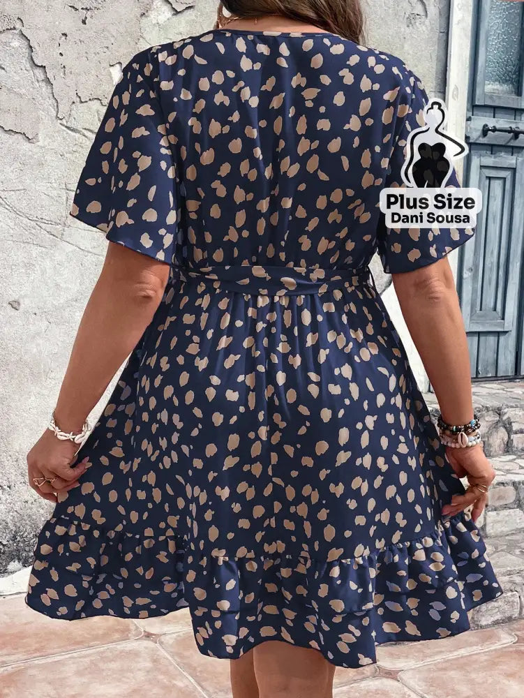 Vestido Midi Vermelho Estampado Romântico Plus Size Vestido Midi Vermelho Estampado Romântico Plus Size