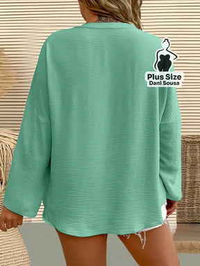 Blusa Casual de Manga Longa e Tecido Leve Plus Size Blusa Casual de Manga Longa e Tecido Leve Plus Size