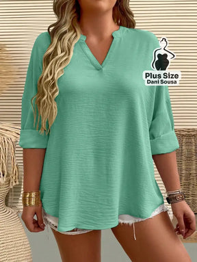 Blusa Casual de Manga Longa e Tecido Leve Plus Size Blusa Casual de Manga Longa e Tecido Leve Plus Size
