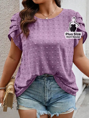 Blusa Com Detalhe Franzido Nas Mangas e Textura Delicada Plus Size Blusa Com Detalhe Franzido Nas Mangas e Textura