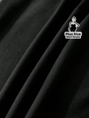 Blusa Com Estampa de Olho Místico Plus Size Blusa Com Estampa de Olho Místico Plus Size