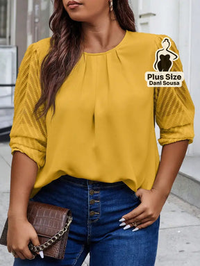 Blusa Com Pregas e Manga Texturizada Plus Size Blusa Com Pregas e Manga Texturizada Plus Size