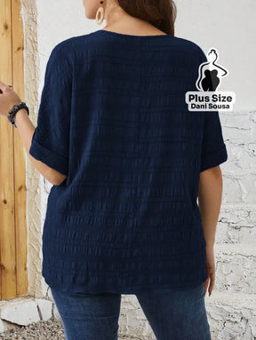 Blusa Elegante Com Botão Frontal Plus Size Blusa Elegante Com Botão Frontal Plus Size