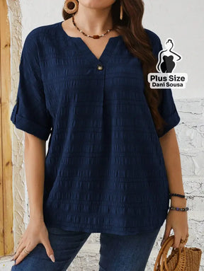 Blusa Elegante Com Botão Frontal Plus Size Blusa Elegante Com Botão Frontal Plus Size