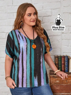 Blusa Elegante De Linhas Verticais Com Decote V Plus Size Blusa Elegante De Linhas Verticais Com Decote V Plus Size