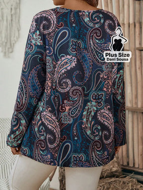 Blusa Estampada Boho Com Manga Longa e Decote Redondo Plus Size Blusa Estampada Boho Com Manga Longa e Decote Redondo